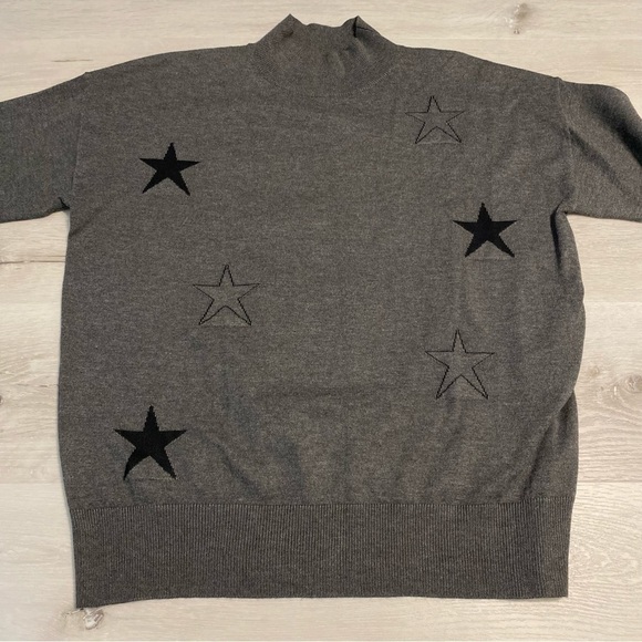 Gray Mock Neck Soft Knit  Sweater With Black Stars, estimated Size L - Picture 2 of 6